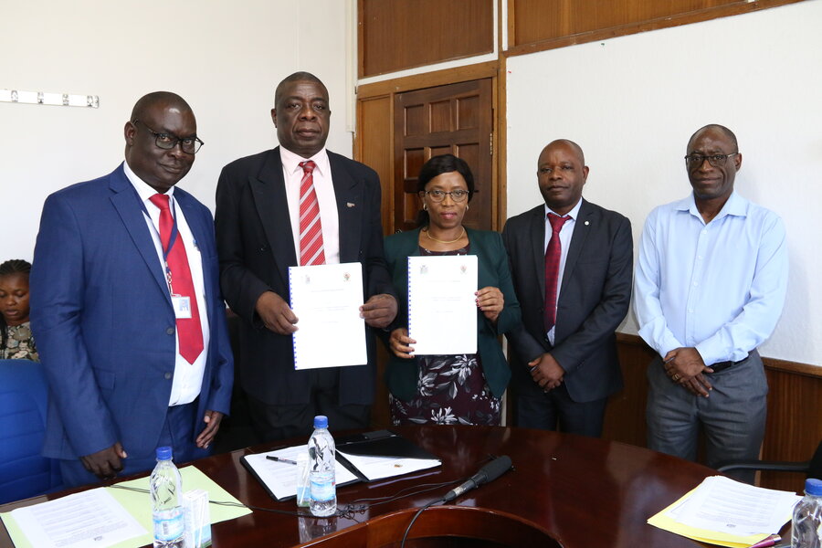 VC and PS Ministry o Lands after signing the MoU