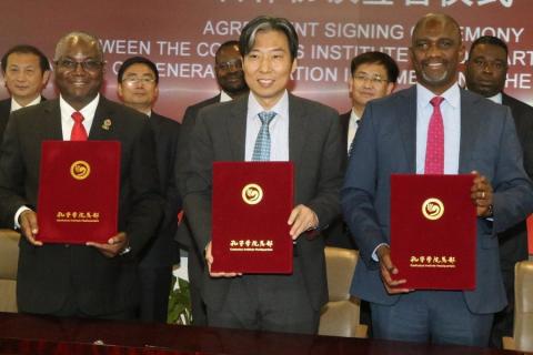 Permanent Secretary Mr Mabvuto Sakala, Deputy Director General Confucius Institute – Mr Yu Yunfeng and Vice Chancellor – Professor Luke Mumba