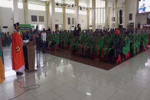 VC addressing the graduands